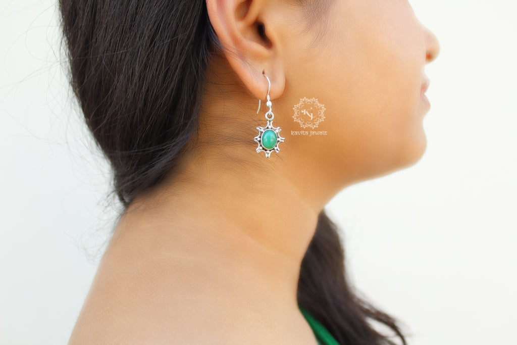 Green Stone Spikes Earring