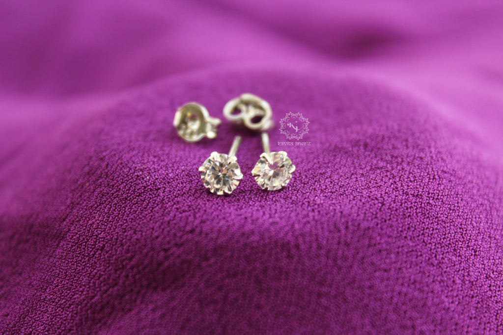 Round Cubic Zircon Studs
