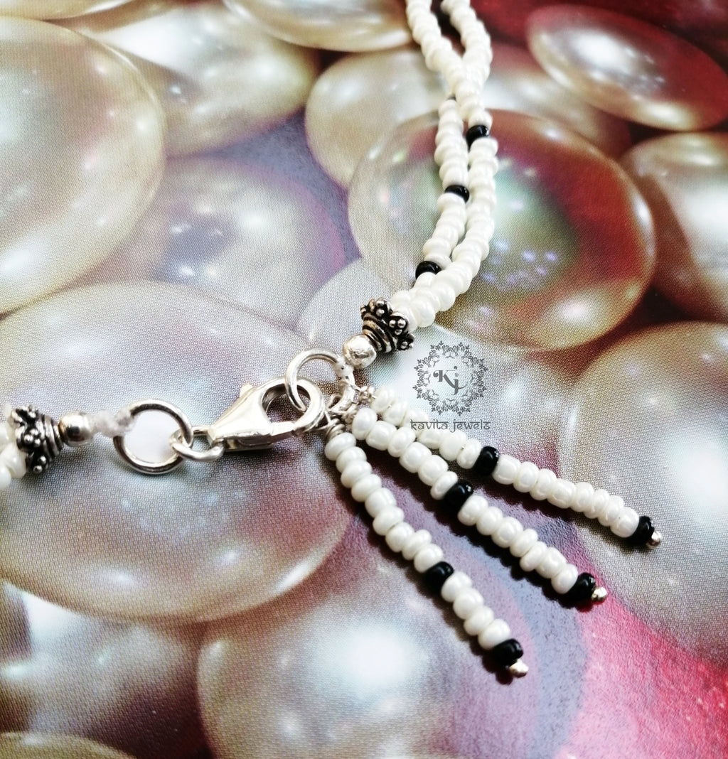 Seed beads single leg anklet