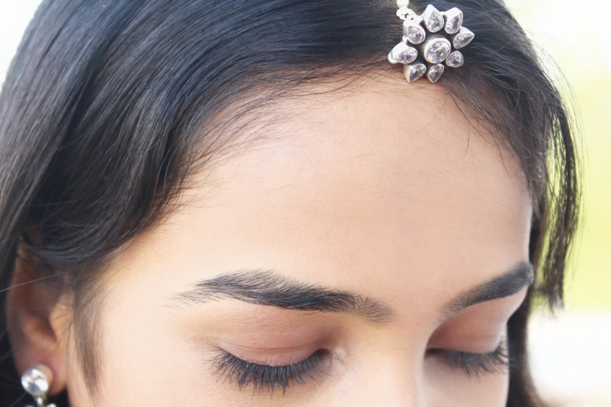 Sadabahar Flower shape Borla