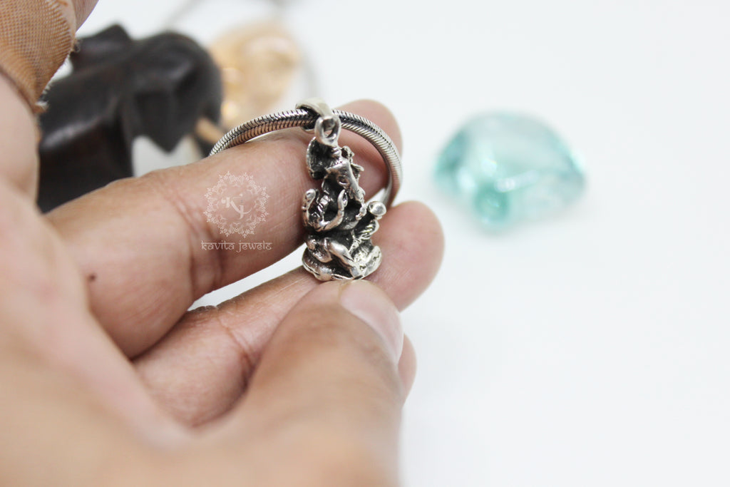 Lord Ganesha idol pendent