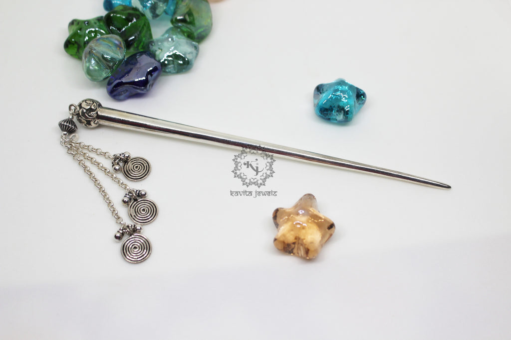 Chitai Ball with Spiral Charms Juda Pin