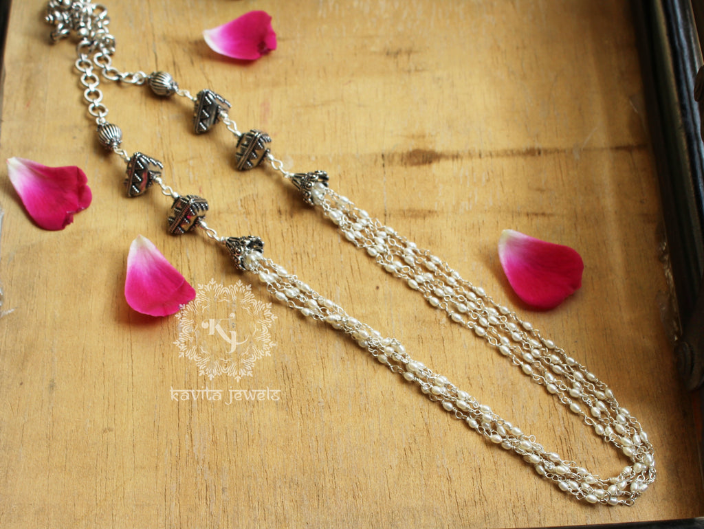 Five Line Pearl Necklace Set with Triangular Beads