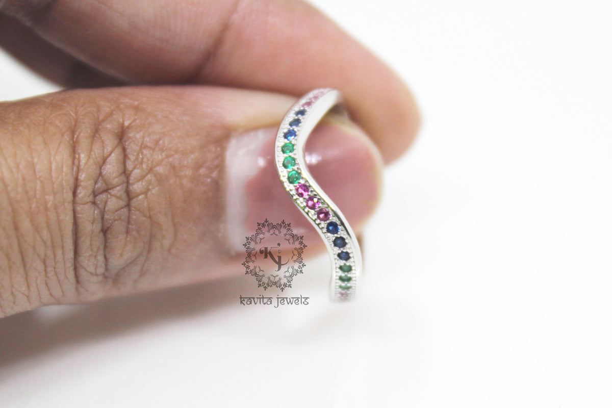Rainbow Stones Wavy Ring