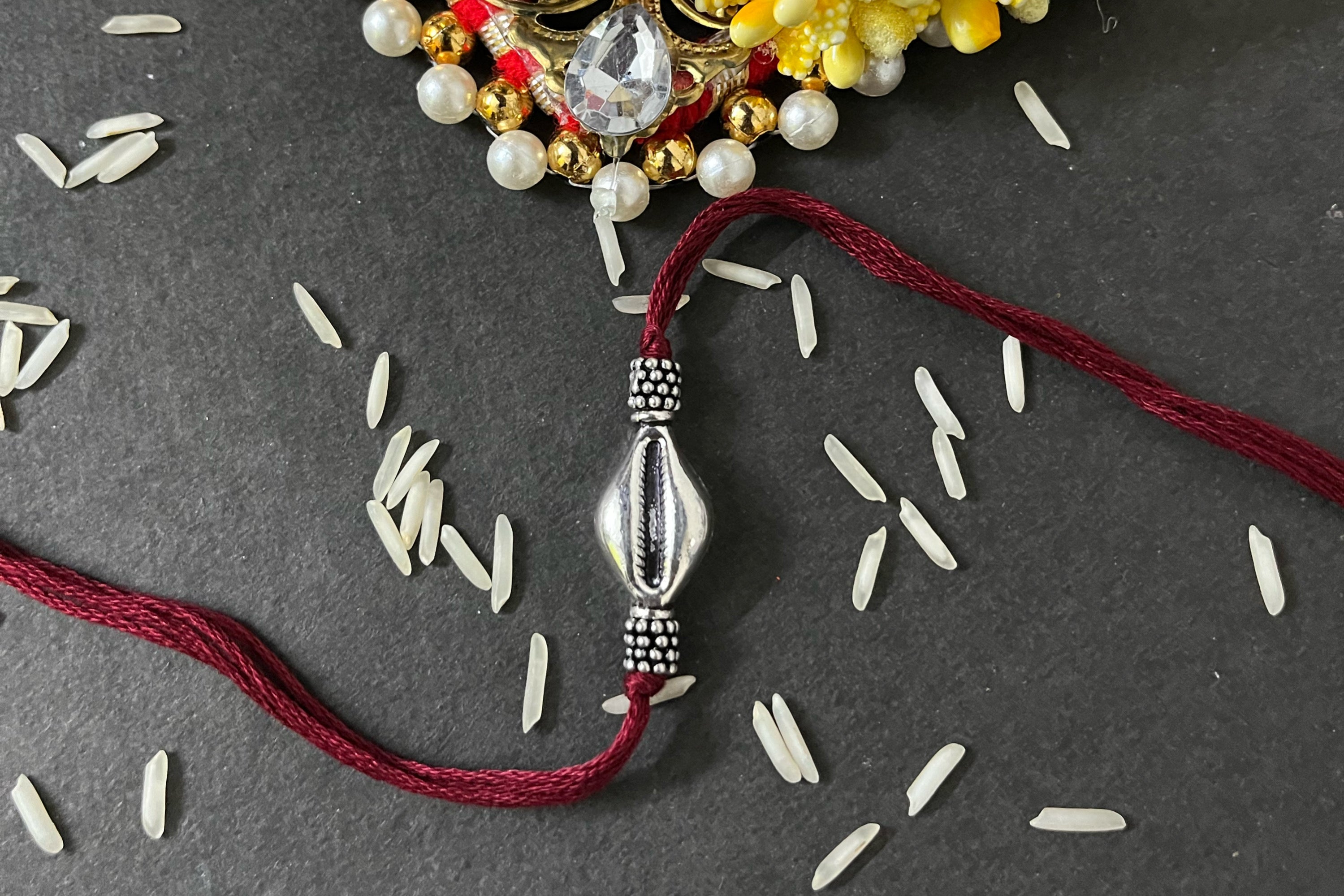 Kauri Bead Rakhi